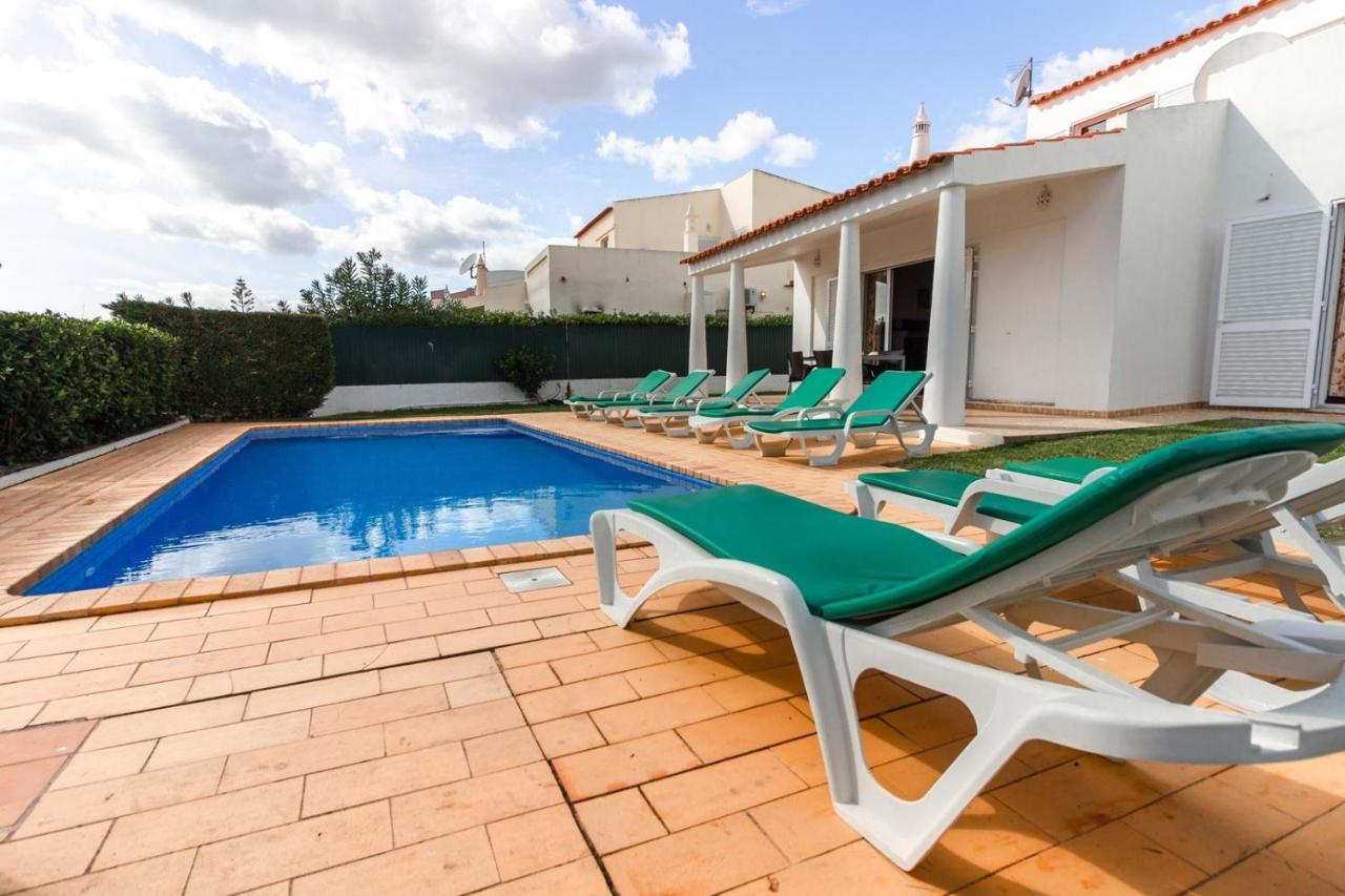 Villa 300M From Beach - By Algarkasa Albufeira Bagian luar foto