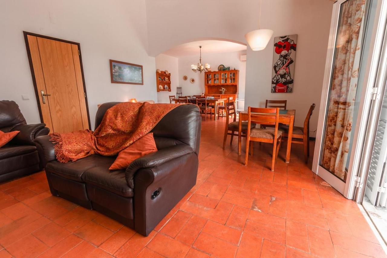 Villa 300M From Beach - By Algarkasa Albufeira Bagian luar foto