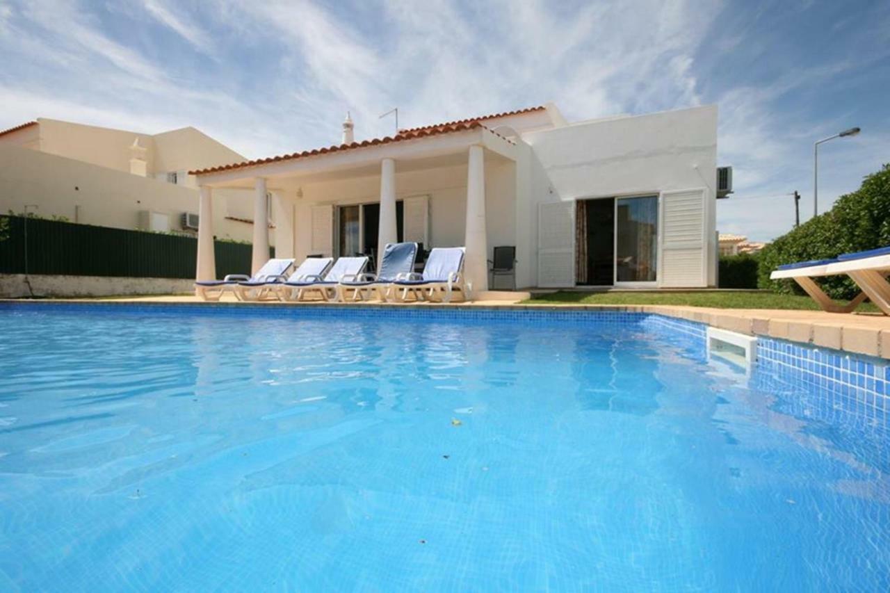 Villa 300M From Beach - By Algarkasa Albufeira Bagian luar foto